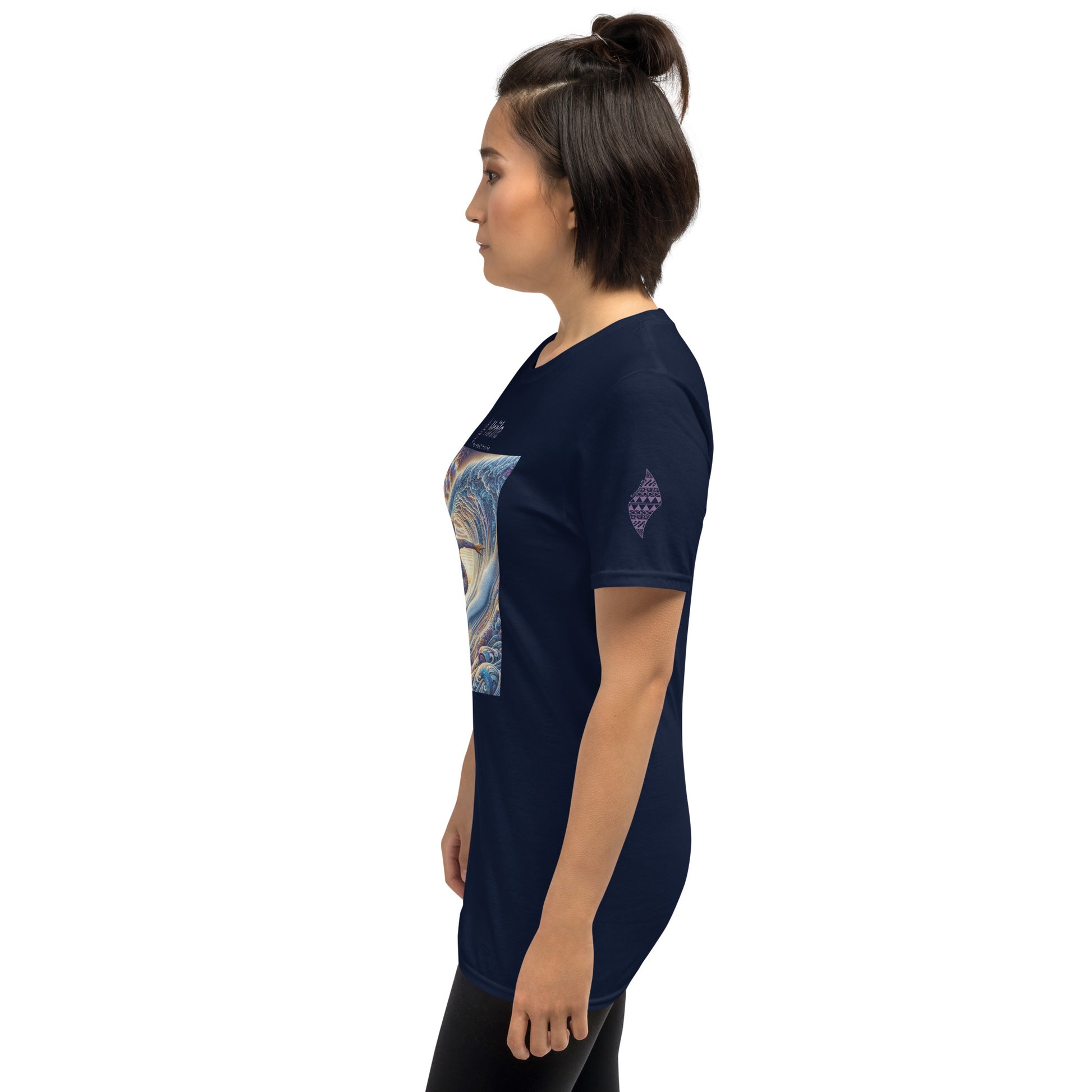 Wahine Surfing T-Shirt T-shirt Pa'akai & Kukui