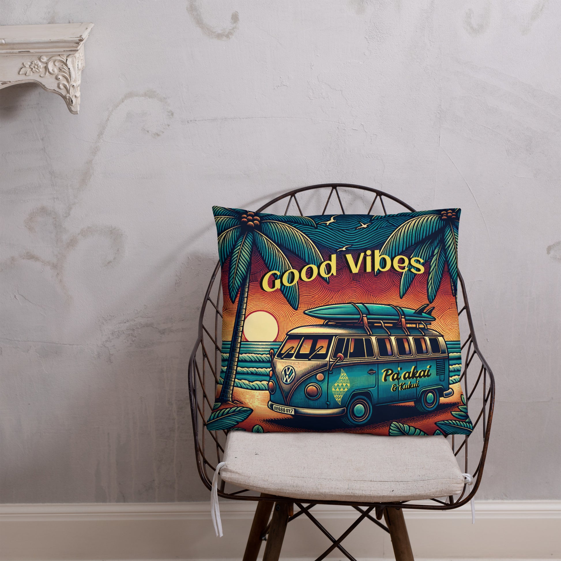 VW Good Vibes Basic Pillow Pillow Pa'akai & Kukui