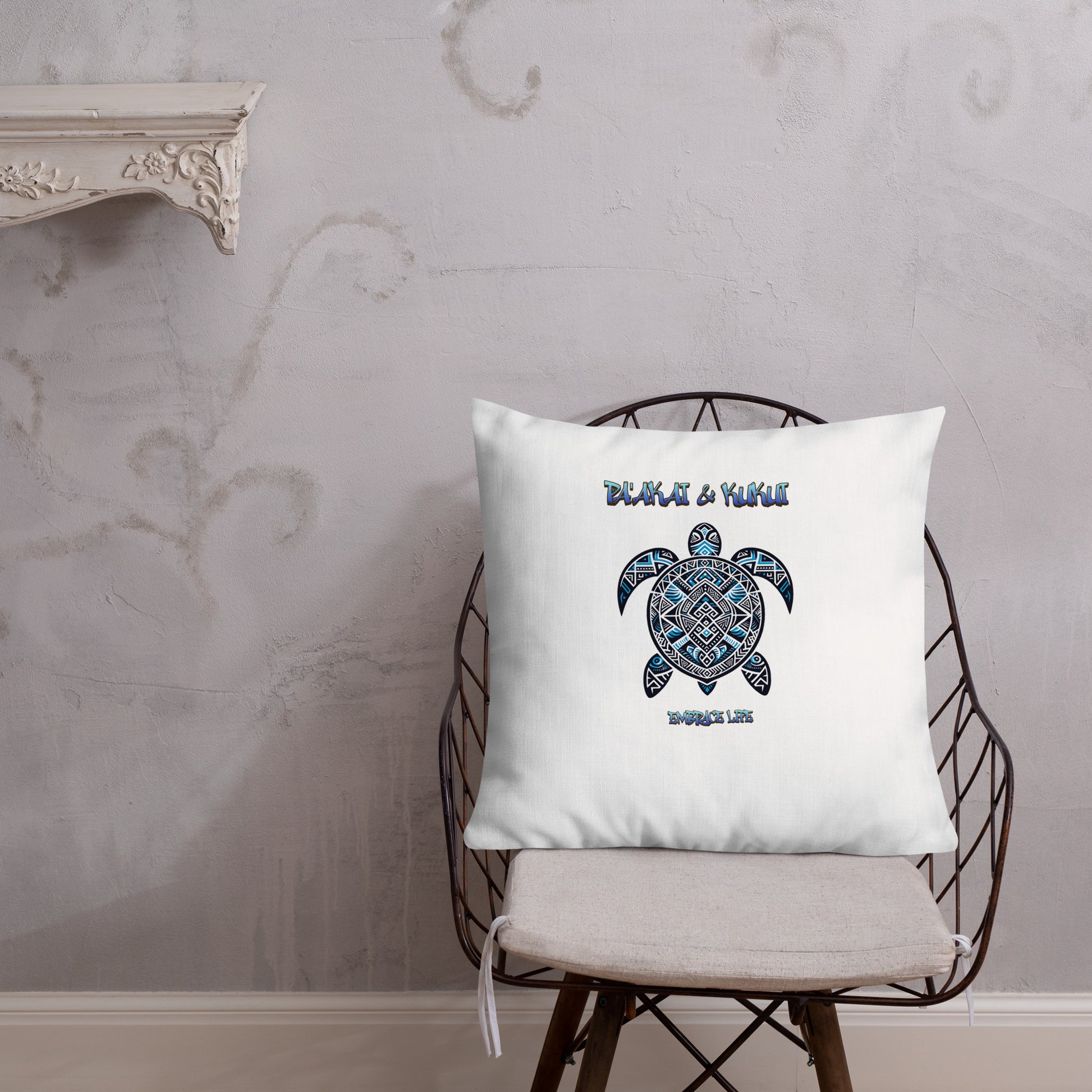 Tribal Sea Turtle Premium Pillow Pillow Pa'akai & Kukui