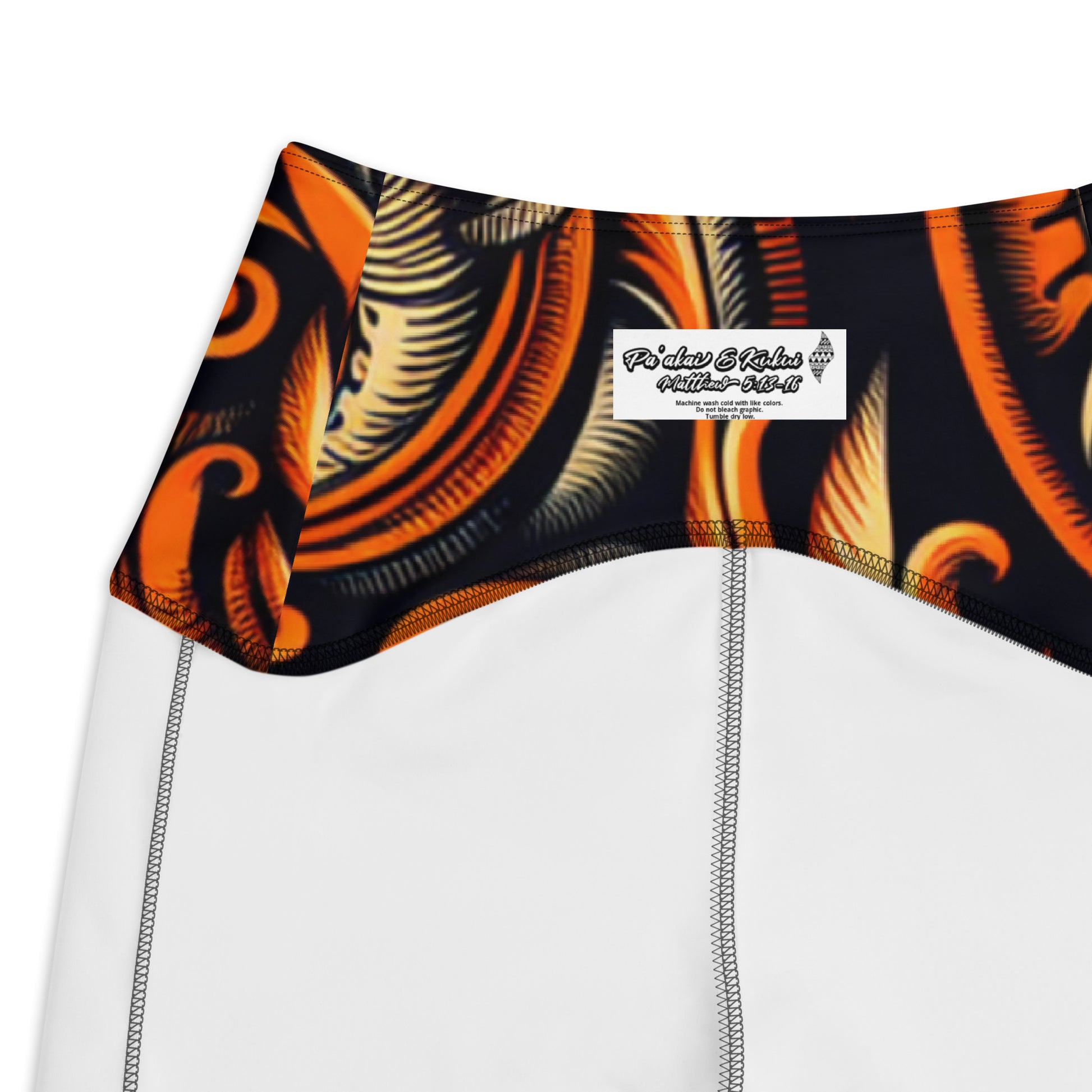 Laha'ole Pasley Leggings with pockets Yoga Leggings Pa'akai & Kukui