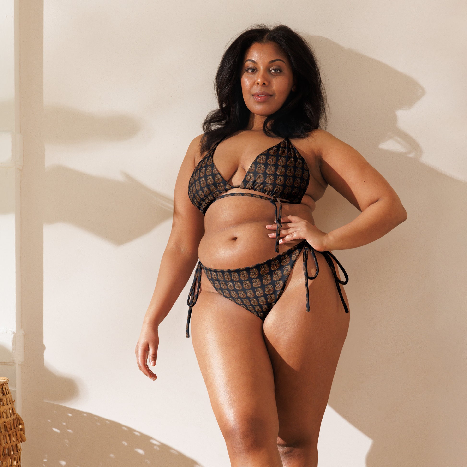 Laha'ole Pasley bikini Bikini Pa'akai & Kukui