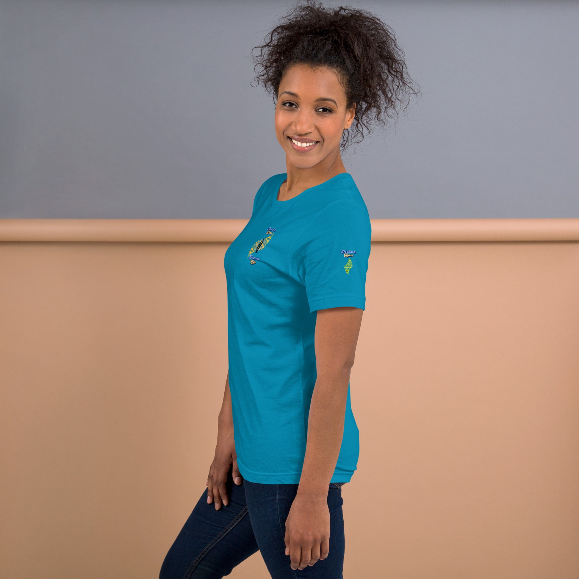 Mahalo Hawaiian Graphic T-Shirt — Aloha Streetwear Gratitude Tee T-shirt Pa'akai & Kukui
