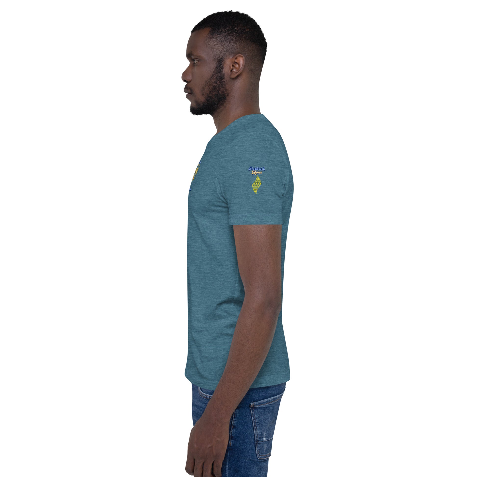 Mahalo Hawaiian Graphic T-Shirt — Aloha Streetwear Gratitude Tee T-shirt Pa'akai & Kukui