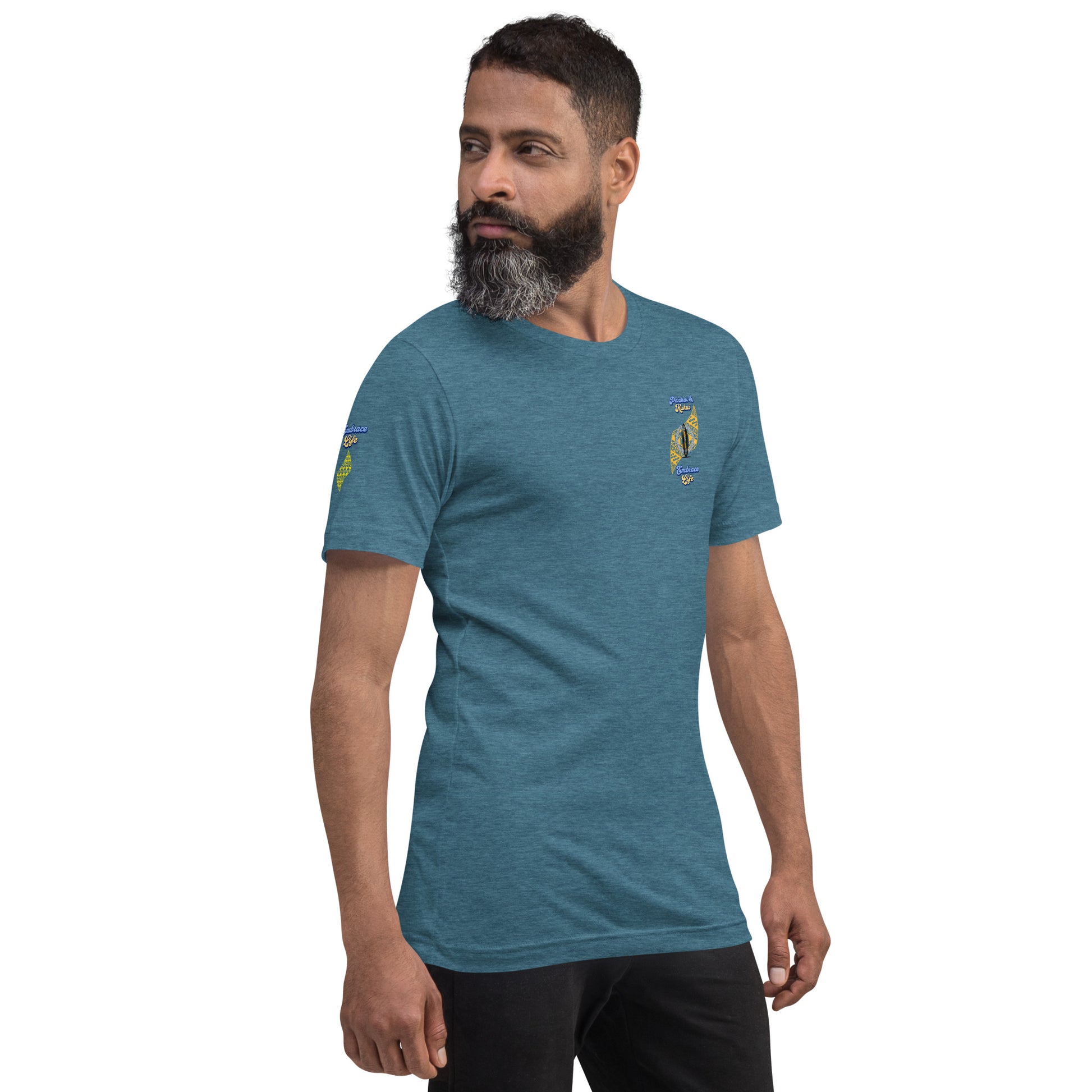 Mahalo Hawaiian Graphic T-Shirt — Aloha Streetwear Gratitude Tee T-shirt Pa'akai & Kukui